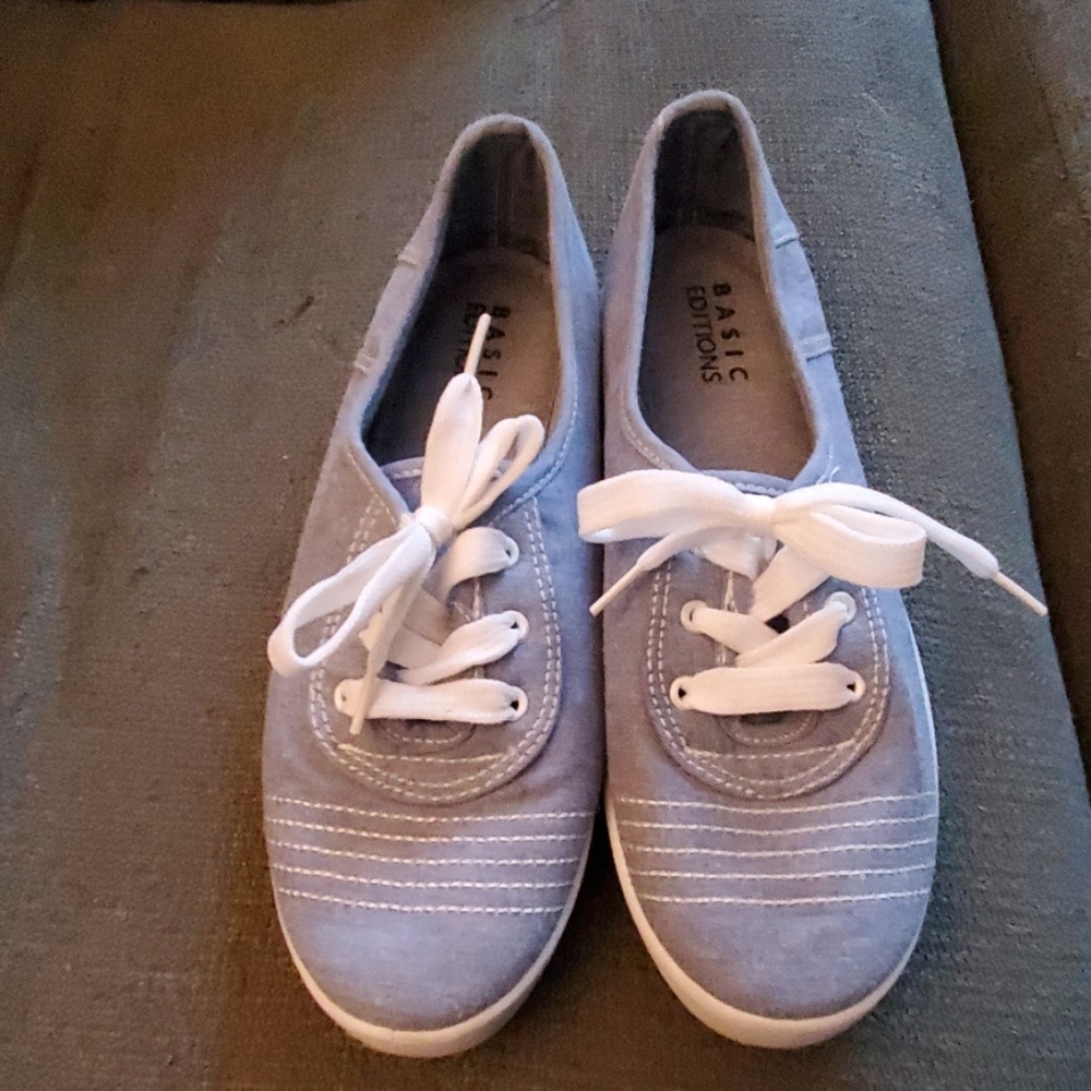 Led style sneakers